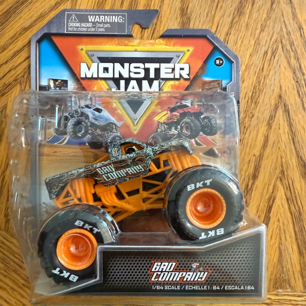 NIB Monster Jam Bad Company Series 41